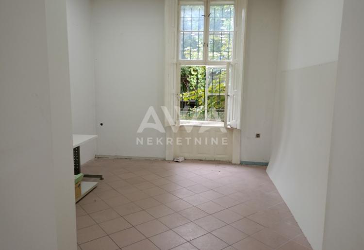 Apatin Lokal za izdavanje, 93 m2