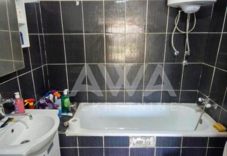 Kuća, Kupusina 76 m2 na placu od 532 m2