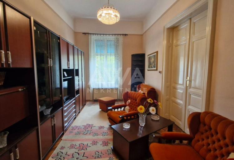 Centar, Sombor, stan od 232m2
