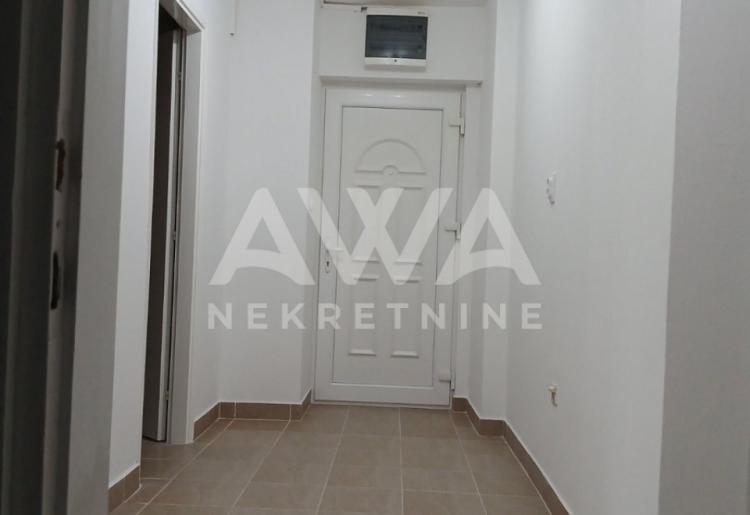  Apatin, Stan 67 m2 na II spratu