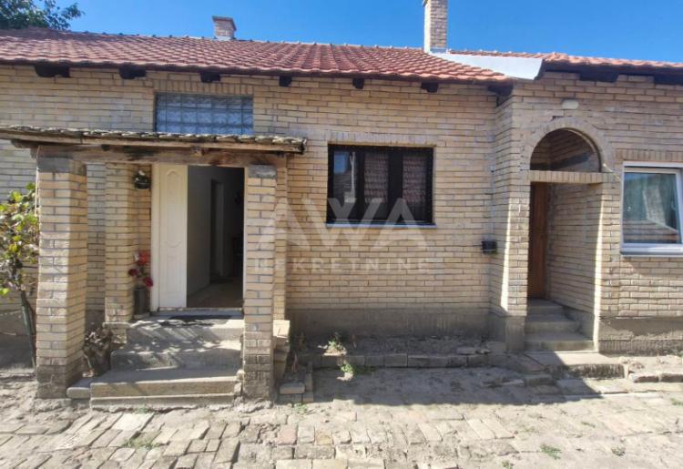 Stapar, Kuća sa započetom renovacijom, 125m2
