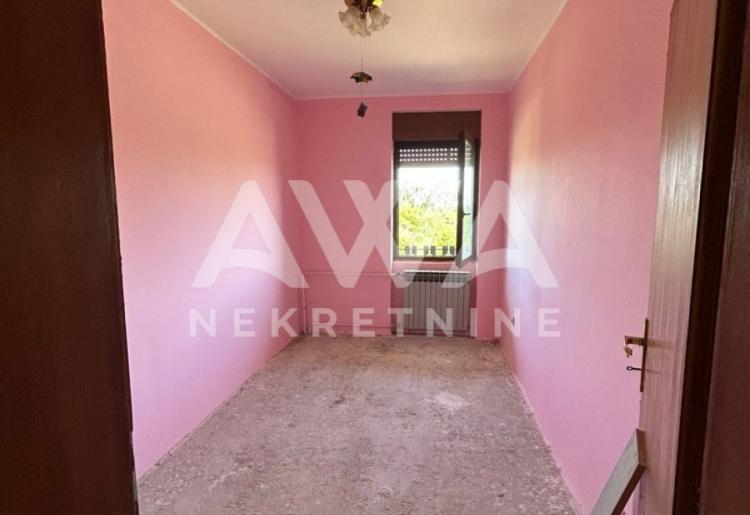 Kolut. Stan 205m2, četvorosoban