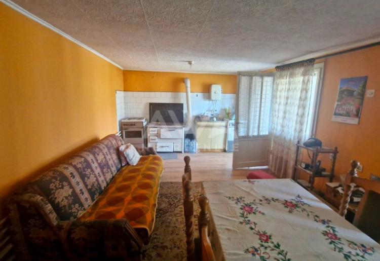 Crvenka, Kuća 120m2, Na placu od 859m2