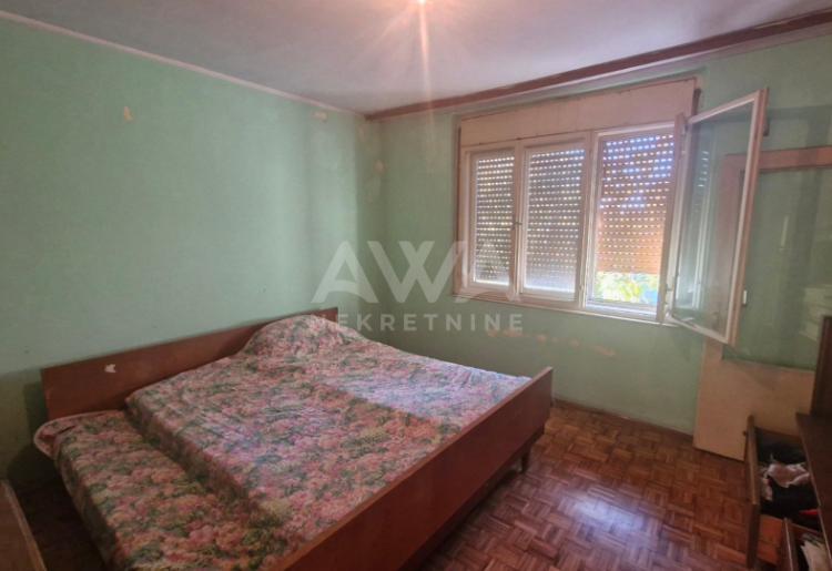 Bački Gračac, Kuća 100m2 na placu od 989m2