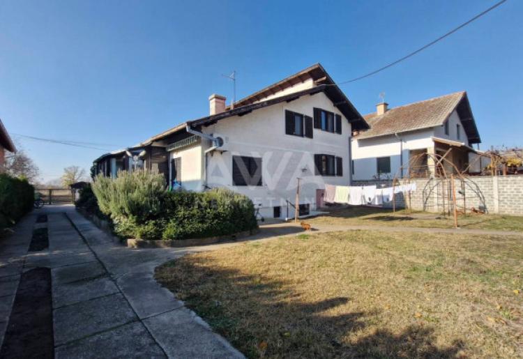Porodična kuća na prodaju u Somboru – Josićko naselje, 118 m² u osnovi, veliki plac
