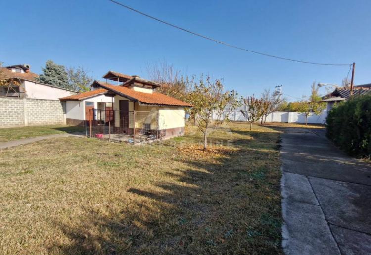 Porodična kuća na prodaju u Somboru – Josićko naselje, 118 m² u osnovi, veliki plac