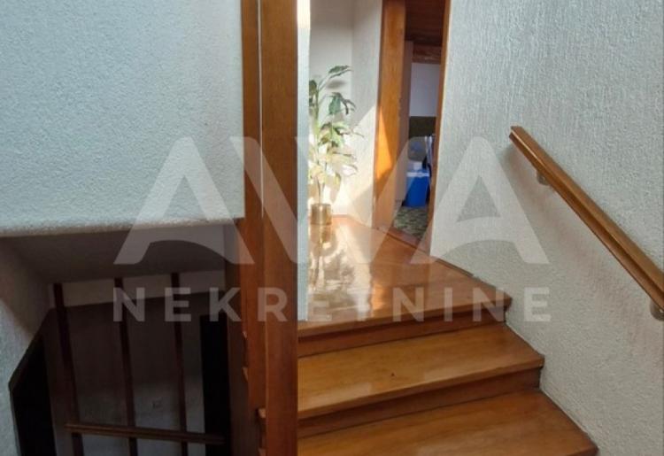 Porodična kuća na prodaju u Somboru – Josićko naselje, 118 m² u osnovi, veliki plac