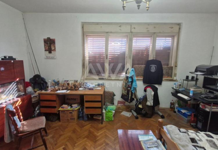Odlična lokacija, 112m2 dvojna kuća