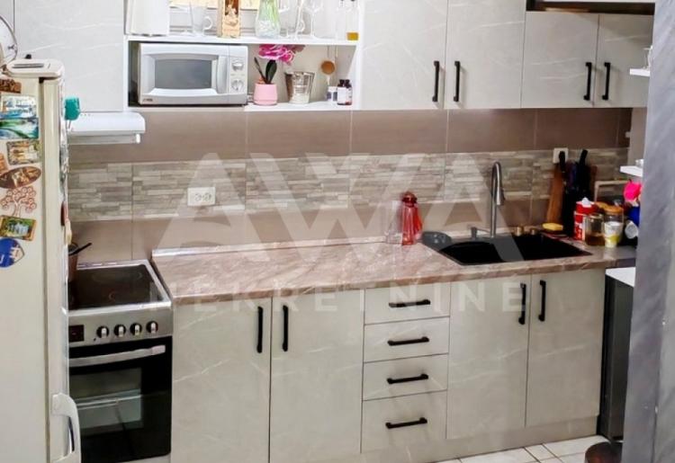 Sivac manja renovirana kuća 89m2