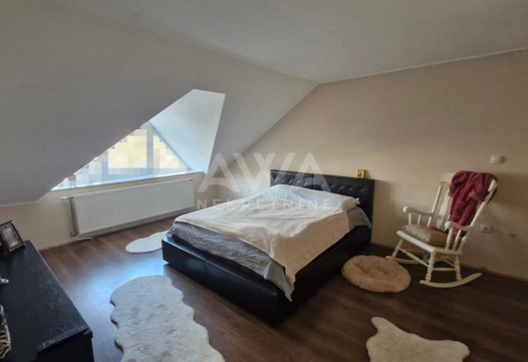 Odžaci, Stambeno-Poslovna zgrada površine 130m2