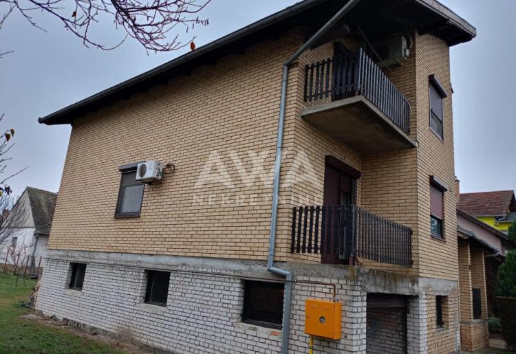 Apatin. Novija, nameštena, spratna kuća, 101m2