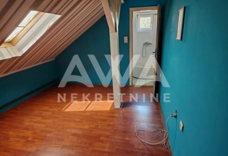 Centar Sombora. Stambeno – poslovna zgrada 263m2