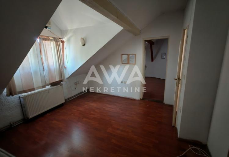 Centar Sombora. Stambeno – poslovna zgrada 263m2