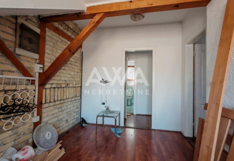 Centar Sombora. Stambeno – poslovna zgrada 263m2