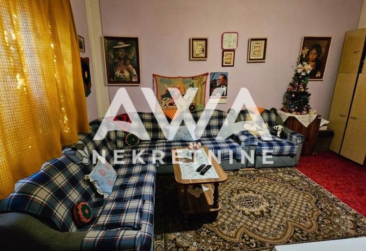 Na prodaju dvojna kuća – Aleksa Šantić (deo Sever)