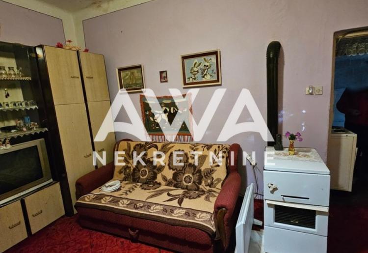 Na prodaju dvojna kuća – Aleksa Šantić (deo Sever)