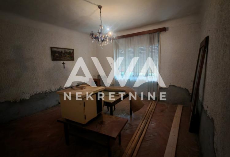 Kuća na prodaju u Somboru – Gornja Varoš, 143 m², plac 885 m² | započeto renoviranje