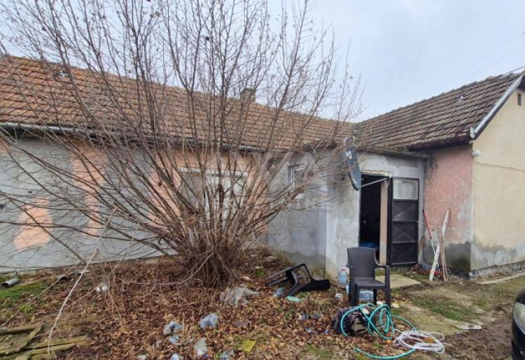 Prizemna kuća na prodaju u Kljajićevu – 94 m², plac 597 m², useljiva