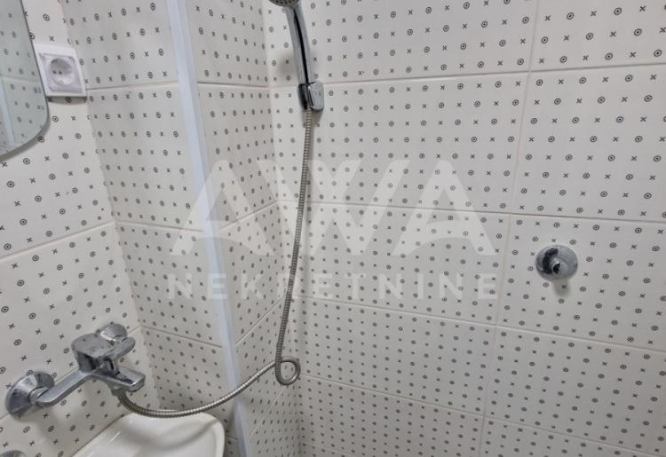 Poslovni prostor / apartman na prodaju u Somboru – renoviran 2025. godine