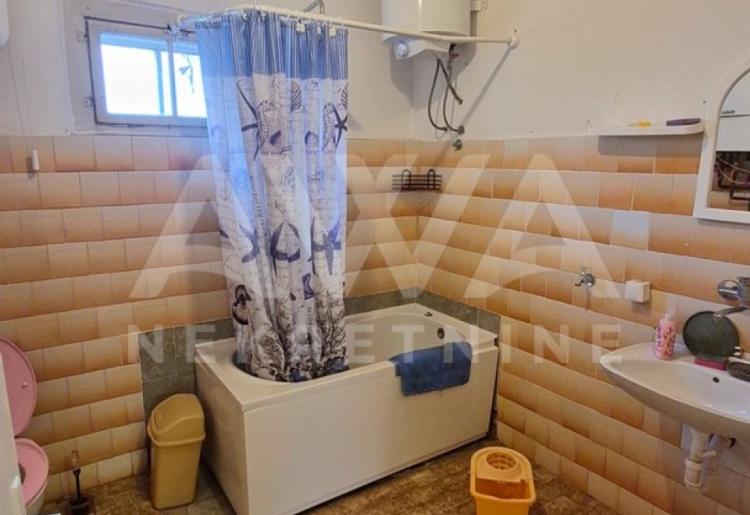 Prodaja kuće Crvenka – prizemna kuća 197m², plac 872m², opština Kula 