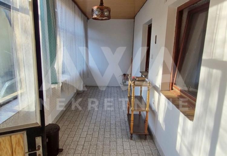 Prodaja kuće Crvenka – prizemna kuća 197m², plac 872m², opština Kula 
