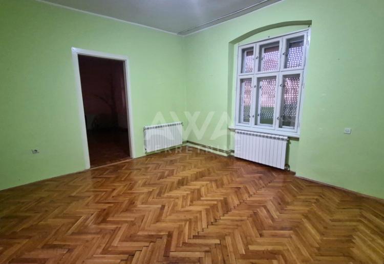 Prodaja kuće Crvenka – prizemna kuća 197m², plac 872m², opština Kula 