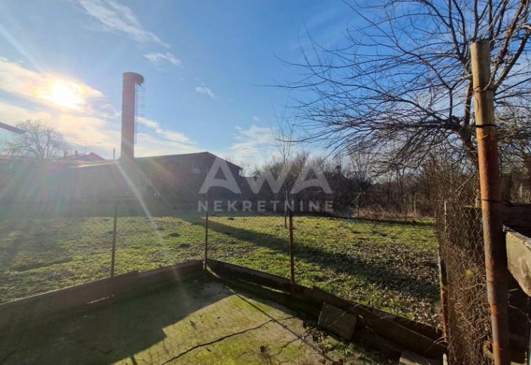 Prodaja kuće Crvenka – prizemna kuća 197m², plac 872m², opština Kula 