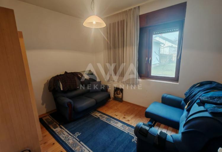 Na prodaju kuća u širem centru Sombora – 263 m², plac 811 m²