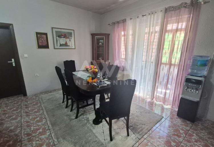Stambeno-poslovni objekat 1096m²