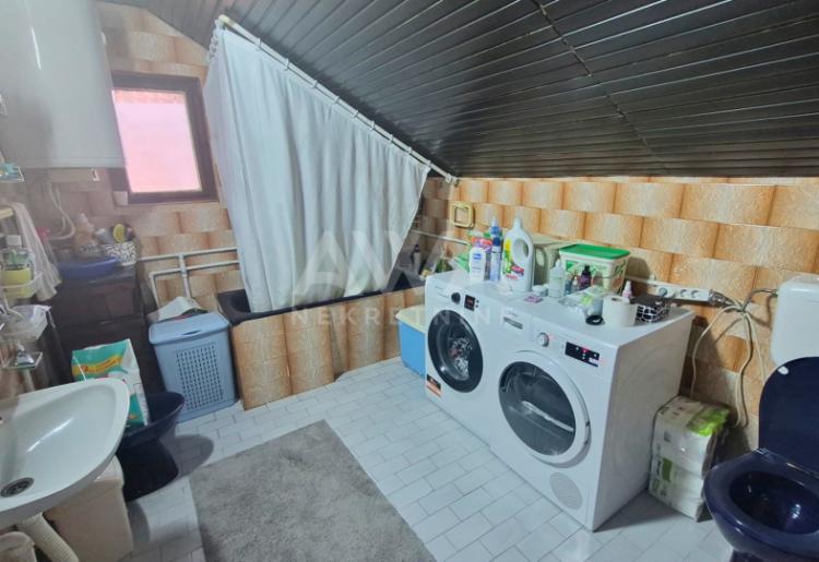 Stambeno-poslovni objekat 1096m²