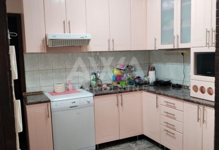 Kuća Sombor Crvenka 176m2 na placu 362m2 – spratnica, pelet, dvorište