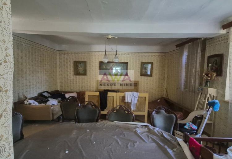 Stanišić – kuća sa velikim placem 17 ari