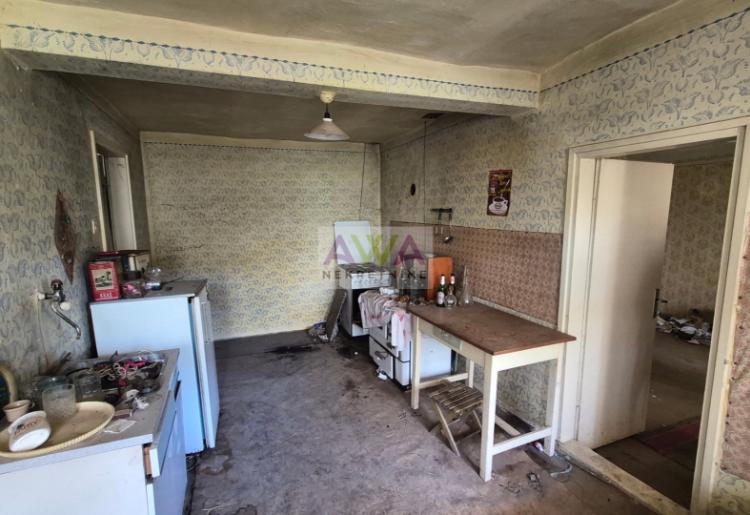 Stanišić – kuća sa velikim placem 17 ari