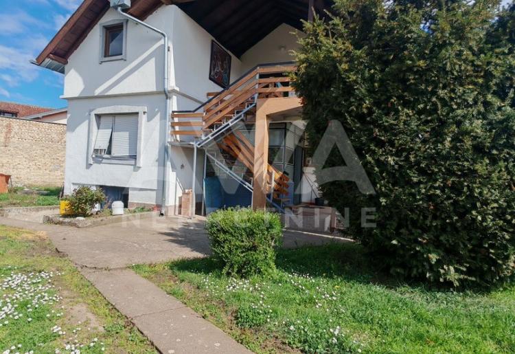 Kuća na prodaju Sombor – Goge, 129 m², plac 1092 m², spratna