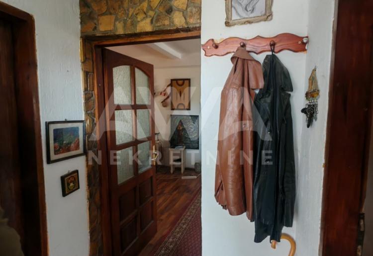 Kuća na prodaju Sombor – Goge, 129 m², plac 1092 m², spratna