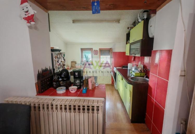 Sombor – Nova Selenča, dvoiposoban stan 52m², renoviran, komforan 