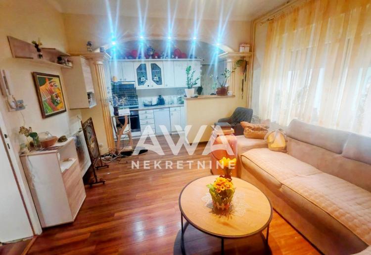 Crvenka – Dve kuće na jednom placu, idealno za dve porodice