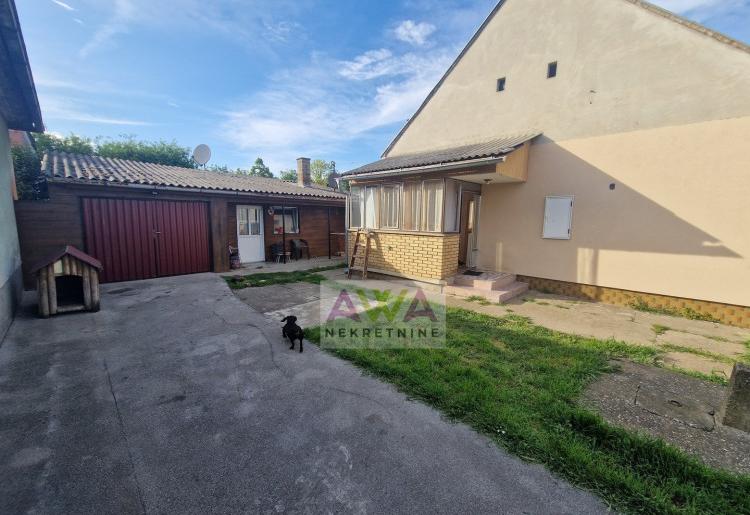 Sombor – MZ Mlake – Renovirana kuća sa dvorišnim stanom, plac 683m²