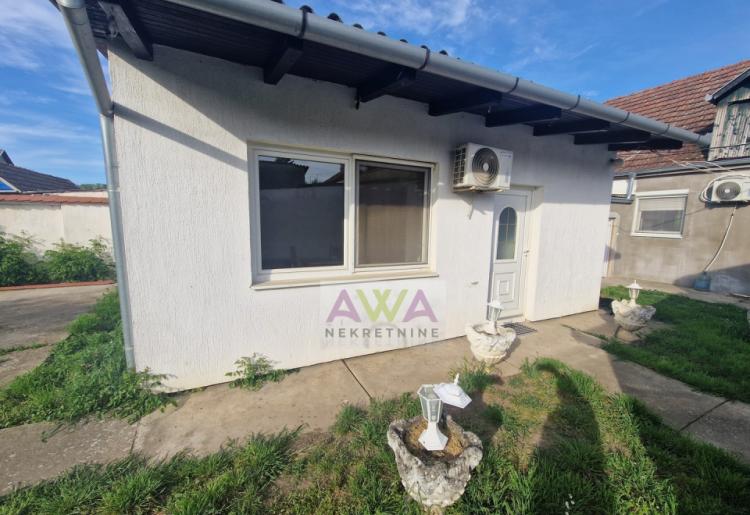 Sombor – MZ Mlake – Renovirana kuća sa dvorišnim stanom, plac 683m²