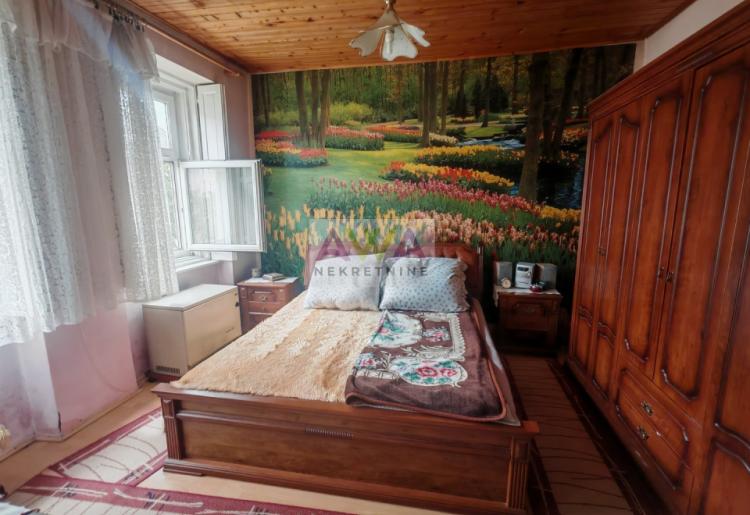 Sombor – Trosobna kuća 99m2 u blizini škole, plac 527m2