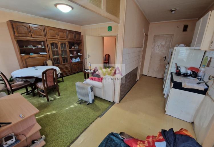 Odžaci. Jednosoban stan 47m2, Prvi sprat