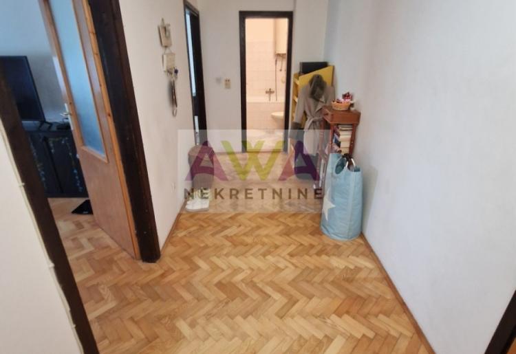 Sombor, Nova Selenča – Dvosoban stan 62m², III sprat
