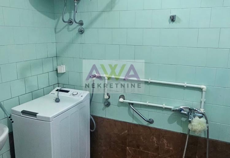 Sombor – Dvojna kuća 108m², plac 289m²