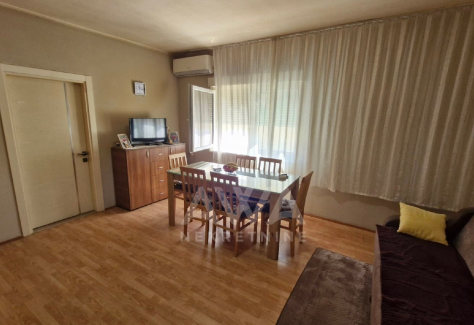 Kuća od 97 m2 na placu od 618 m2