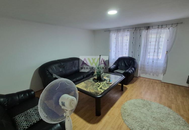 Doroslovo – Renovirana i nameštena prizemna kuća 161m², plac 1.885m²