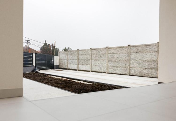 Sombor – Širi centar / Mlake – Nova luksuzna kuća 180m2 na placu 829m2