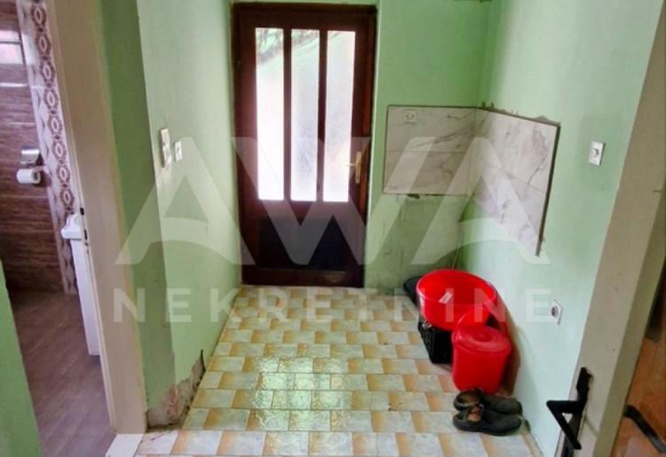Bezdan – Trosobna kuća 152m², plac 1.839m²