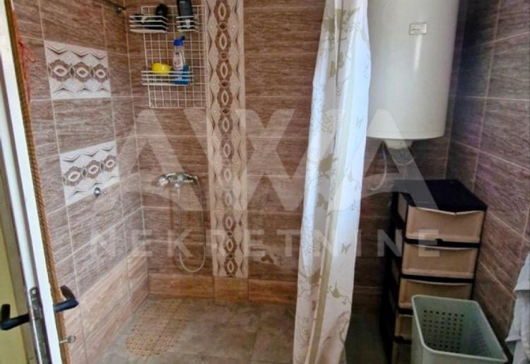 Bezdan – Trosobna kuća 152m², plac 1.839m²
