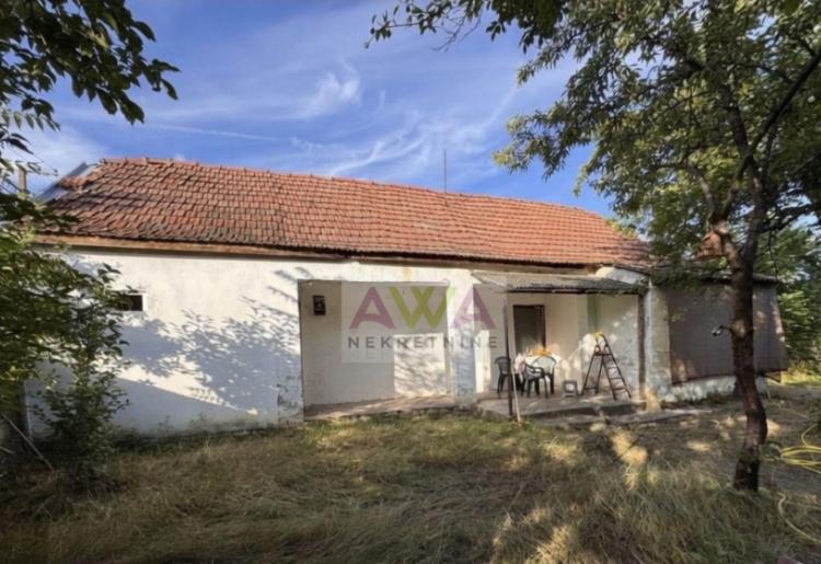 Svetozar Miletić – Kuća 90m² na placu od 756m²