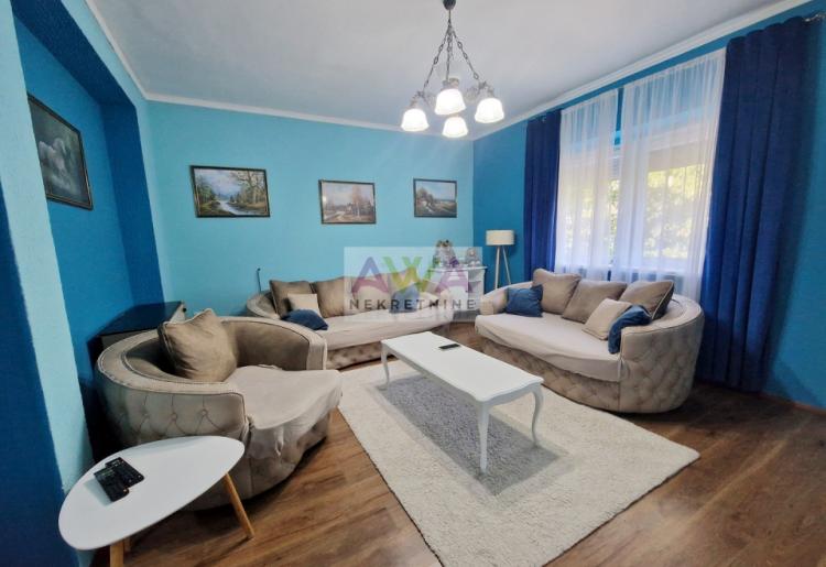 Sombor – Gornja Varoš – Renovirana spratna kuća, idealna za dve porodice